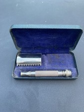 Vintage 1920’s Gillette Open Comb Safety Razor with Open Ended Ball End Handle