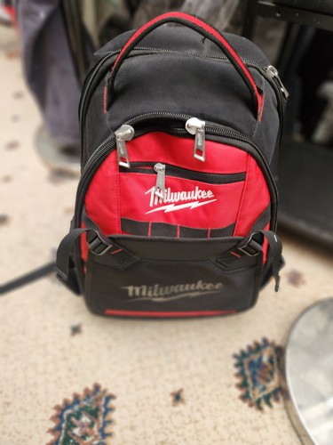 Milwaukee 8200 jobsite - milwaukee,