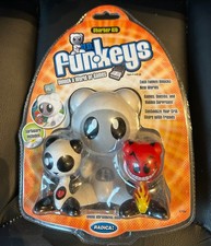 UB FUNKEYS Starter Kit Lotus & Deuce Figures USB Game by Radica - NEW & SEALED