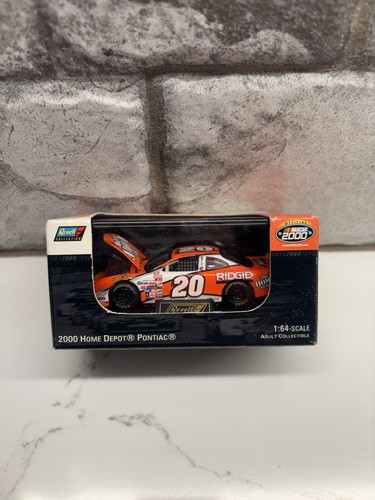Tony stewart revell 20 - revell, 1:64