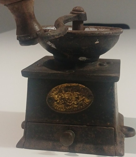 Vintage manual hand crank - vintage,