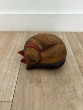 Hand Carved Wooden Sleeping Cat Ornament – Vintage Style Figurine Home Decor