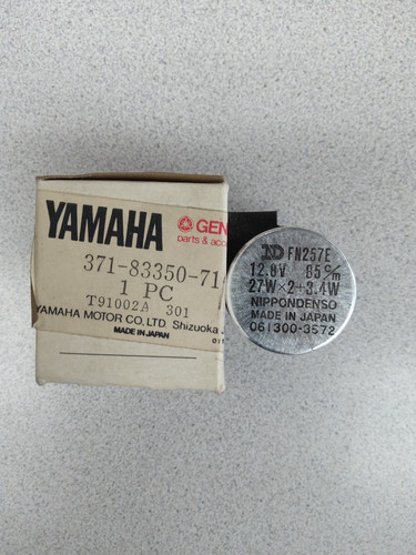 New oem yamaha flasher - new,