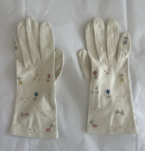 Vtg ivory suede - suede, embroidered