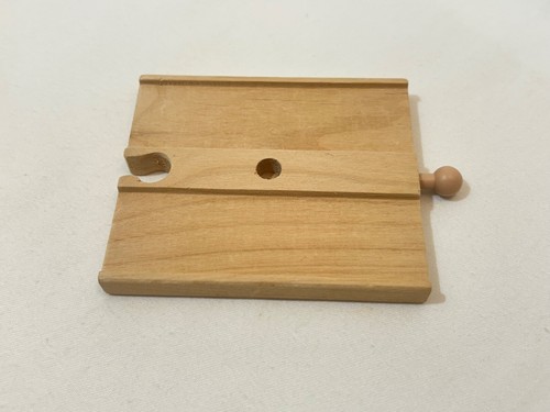 Wooden medium straight road - medium,