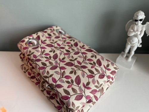 Beautiful large dunelm berry - large,