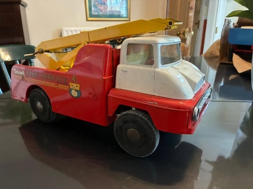 Triang fire truck - fire,