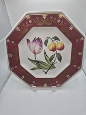 Spode - Octagonal Cabinet