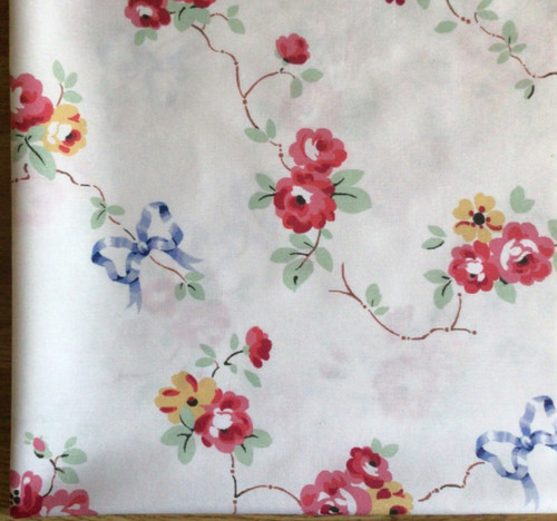 50cm square - x, bows