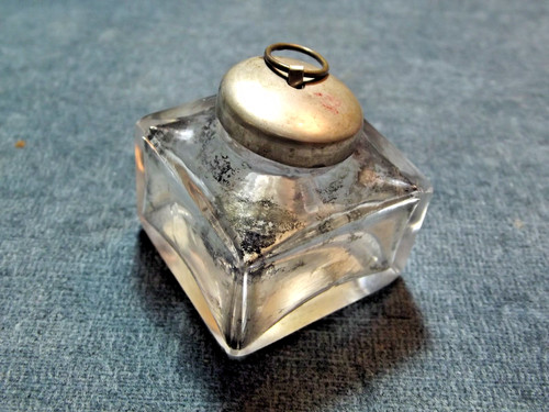 Writing slope box inkwell - , 32