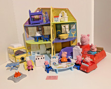 Peppa Pig House Playset + Car