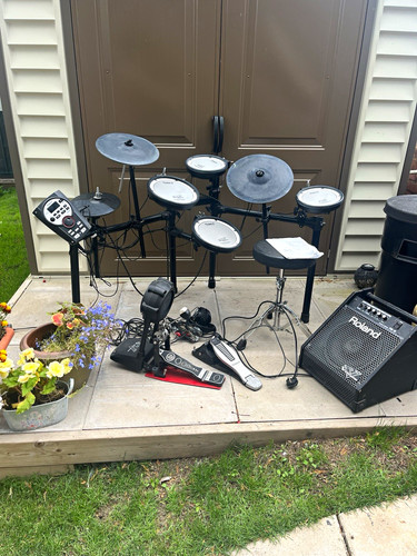 Roland drums 7pc - td-11,