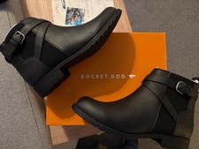 ROCKET DOG ANKLE BOOTS