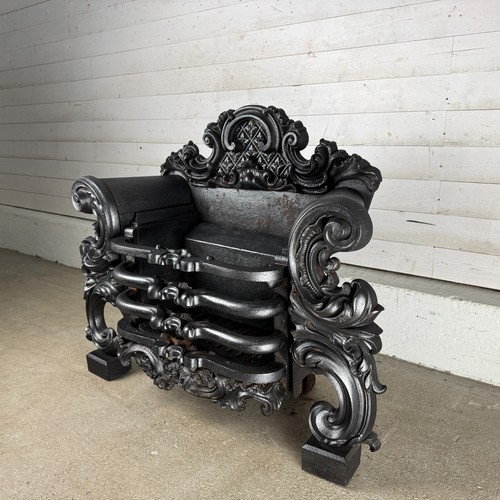 Large antique decorative cast - decorative,