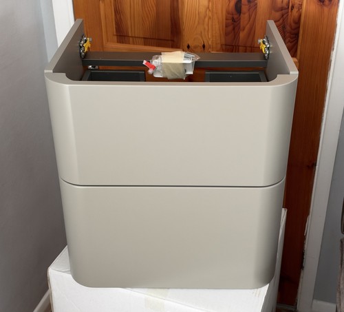 Roper rhodes system 500 wall - rhodes,
