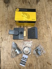Yale 85 Deadlocking 40mm   Night Latch Grey Satin Cyl.  2 Keys  B-85-DMG-SC-40