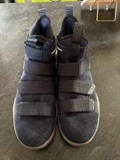 nike lebron soldier 11 blue