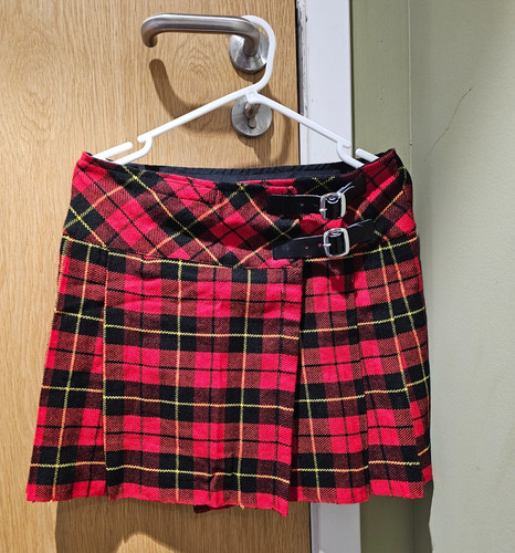 Women red kilt - red,