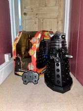 Doctor who black dalek - who, sec