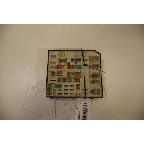 Fuse relay box - box, megane