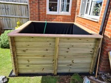 602 Gallon Raised, Stand-alone Wooden Fish Pond, 2M X 2M, 44mm thick, 965mm high