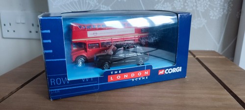 Corgi london routemaster bus - corgi,