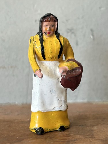 Lovely old lead toy farmers - lead,