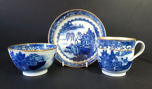 New hall porcelain trio - hall,
