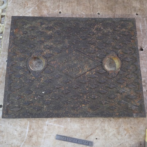 Cast iron manhole - cast, 665mm