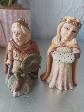 OLD LILLIPUT LANE LAND OF LEGEND  'SALIX THE BOLD & PRINCESS NYNEVE FIGURES