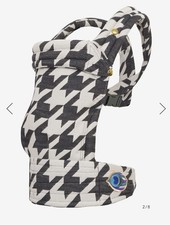 Free Artipoppe Baby Carrier