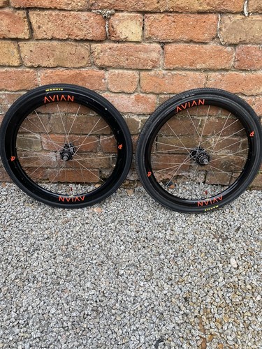 Avian 20inch carbon - 20inch,