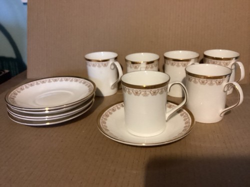 Set coffee cans with - of,