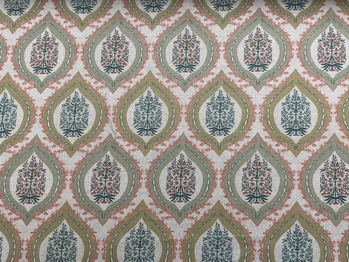 Merlyn tree cameo - merlyn, linen