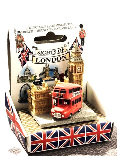London transport vintage bus - london,