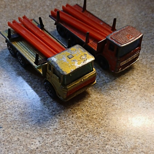 Matchbox daf girder truck - girder, no