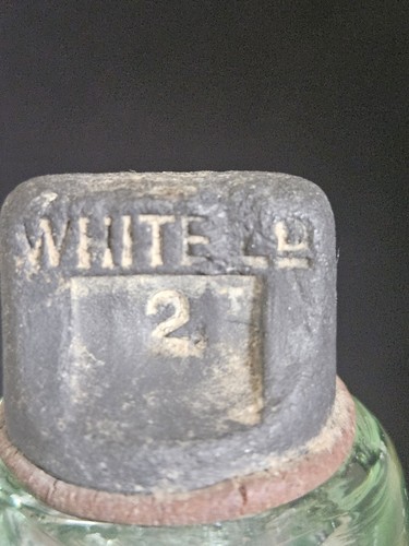 Antique white sons - r.,