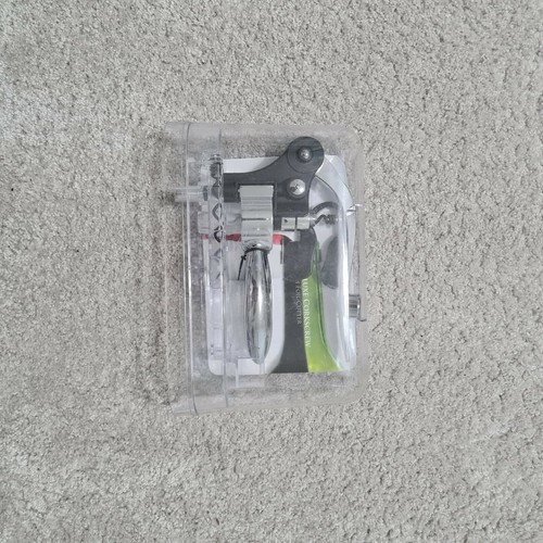 Deluxe corkscrew with foil - with,