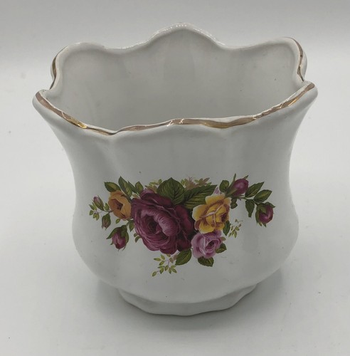 Plant pot holder floral roses - plant,