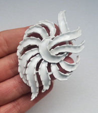 Vintage Trifari Brooch Pin