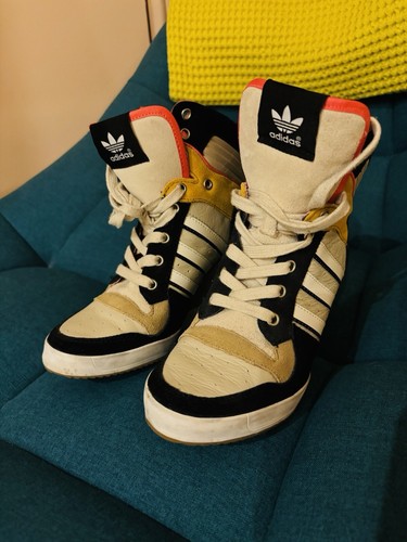 Rare adidas women designer - rare,