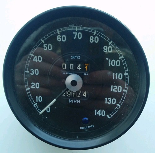 Jaguar daimler 140 mph 2l - daimler, mph.