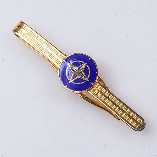Vtg nato compass rose tie - compass, clip