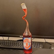 Man Utd FC Twisted Glass Bottle