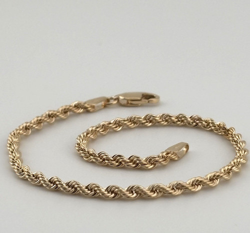 9ct yellow gold ladies - 9ct,