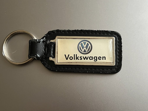 Vintage volkswagon keyring - volkswagon,