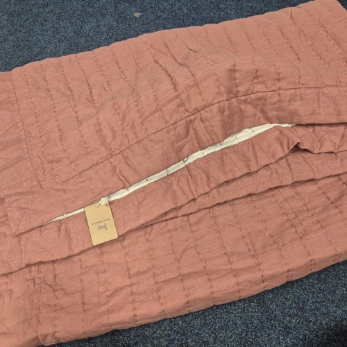 Loaf easy squish linen quilt - easy,