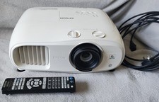 Epson EH-TW7000 4K PRO-UHD