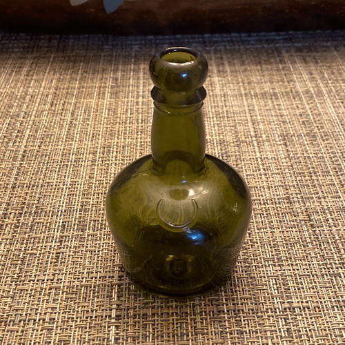 Antique black dark olive - black”,