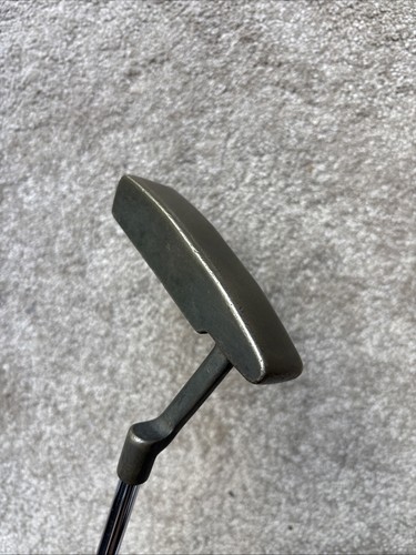 Ping day inches - 35, left